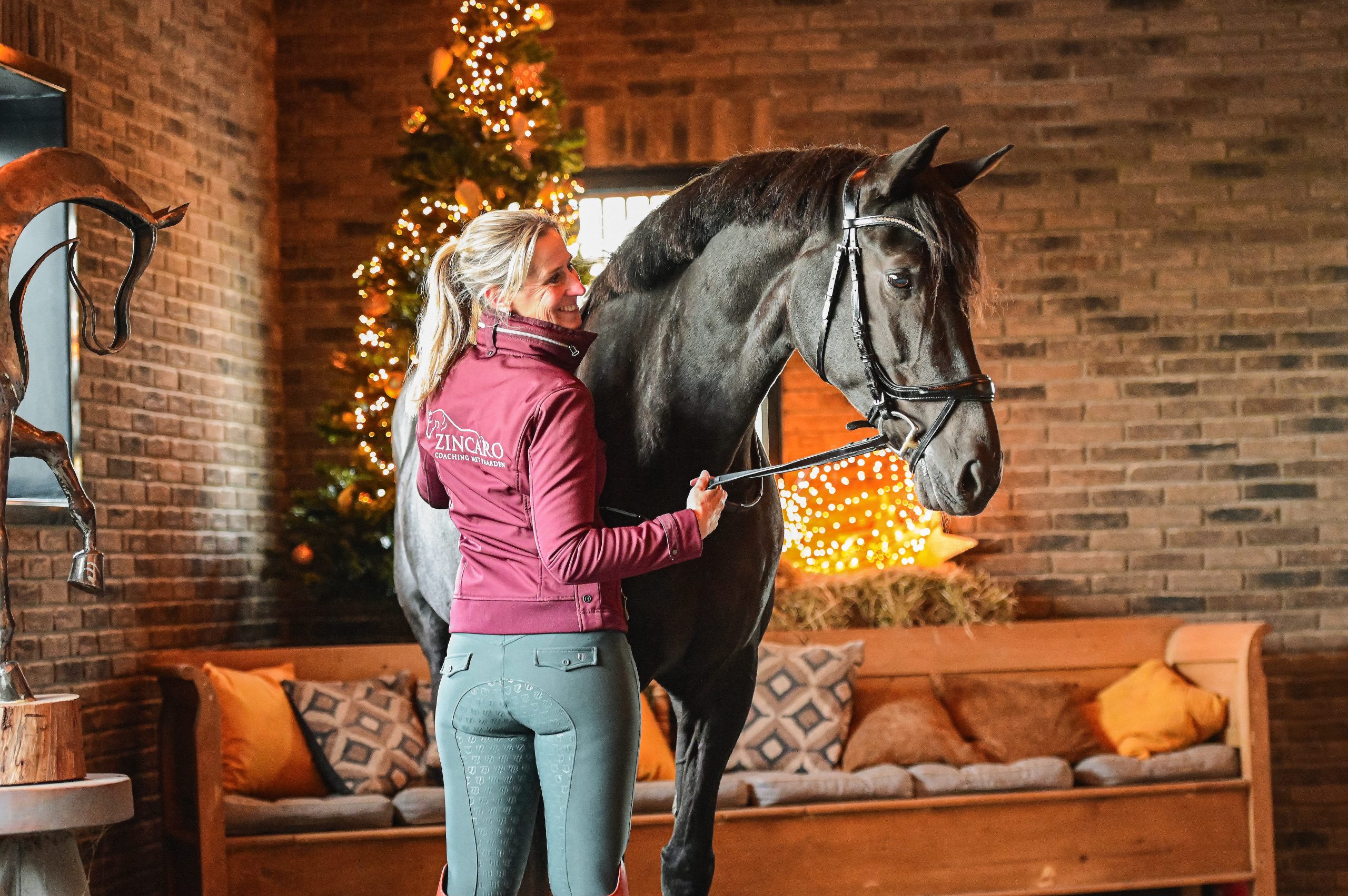 Coach Caroline met paard Jasmine